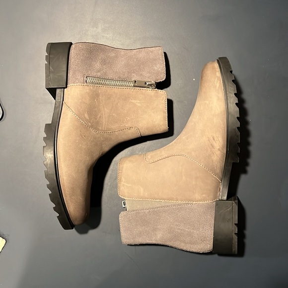 Sorel Emelie II Zip Ankle Boots Gray 8.5 - Picture 4 of 16